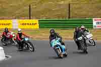 Vintage-motorcycle-club;eventdigitalimages;mallory-park;mallory-park-trackday-photographs;no-limits-trackdays;peter-wileman-photography;trackday-digital-images;trackday-photos;vmcc-festival-1000-bikes-photographs